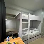 Iza\'S Studio Apartment
